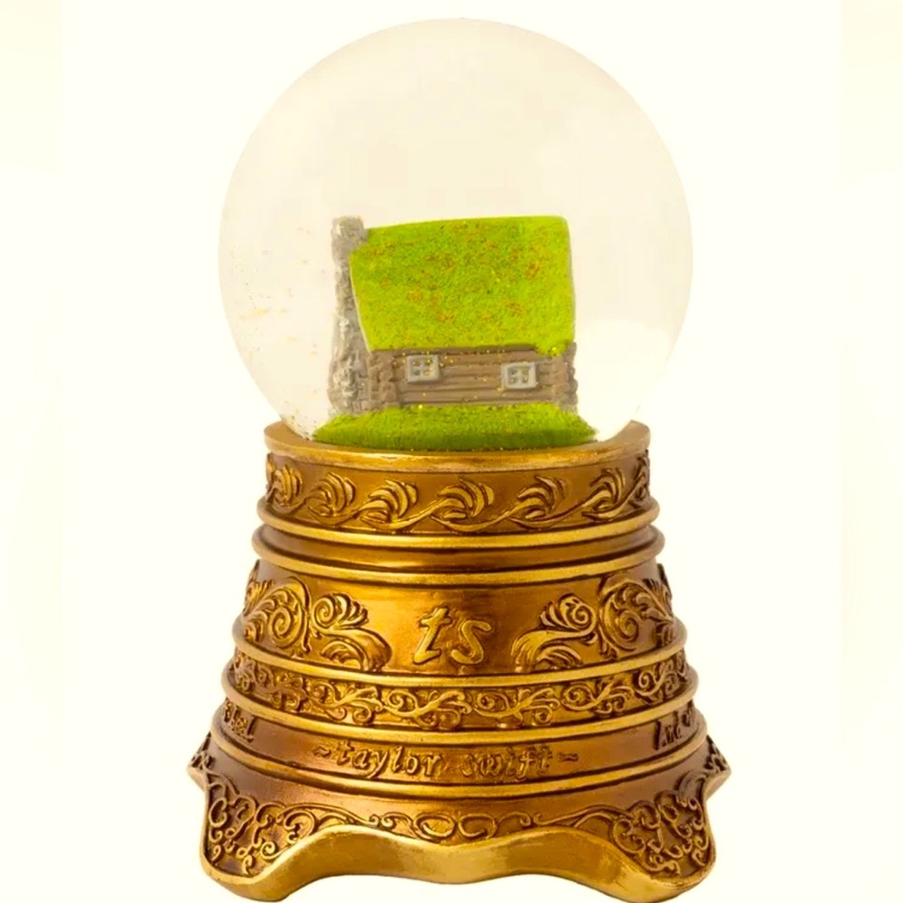 SOLD Out (P& E)Taylor Swift Cabin Snow Globe. Folklore, Cardigan.NEW-SOLD OUT - Picture 8 of 10
